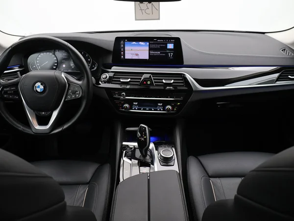 BMW 5 SW (G31LCI) (2020) — foto 3 van 28