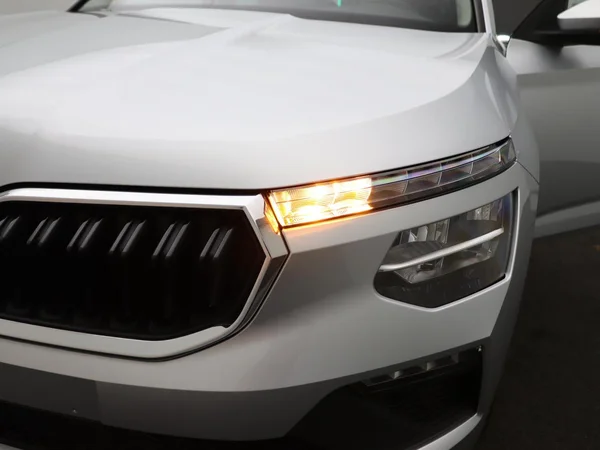 SKODA Kamiq (2026) — foto 2 van 19