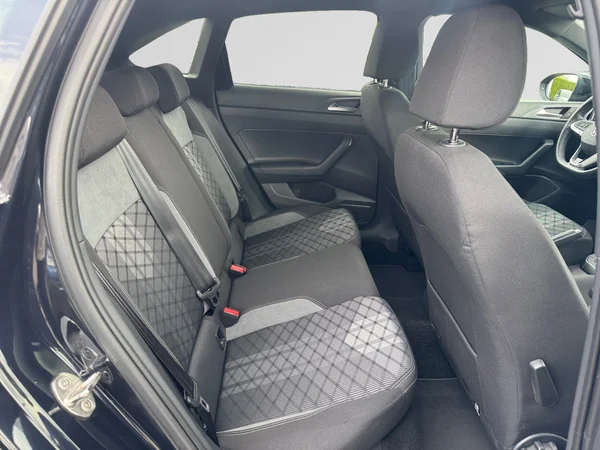 VOLKSWAGEN Taigo (2024) — foto 9 van 24