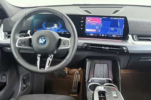 BMW IX2 (U10) (2026) — foto 17 van 28