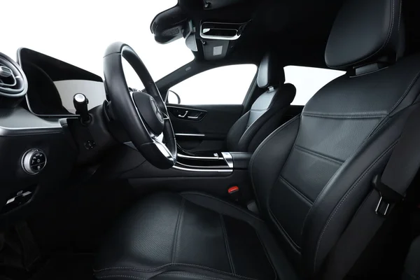 Mercedes-Benz C-Klasse (2024) — foto 16 van 16