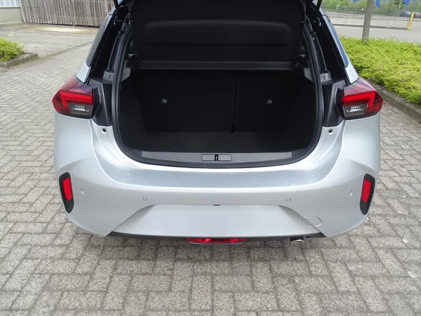 Opel Corsa (2025) — foto 7 van 19