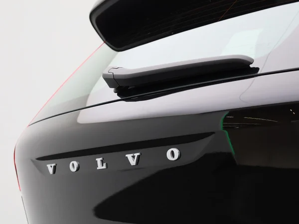 Volvo XC40 (2023) — foto 33 van 45