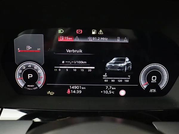 AUDI A3 Sportback (2025) — foto 5 van 18