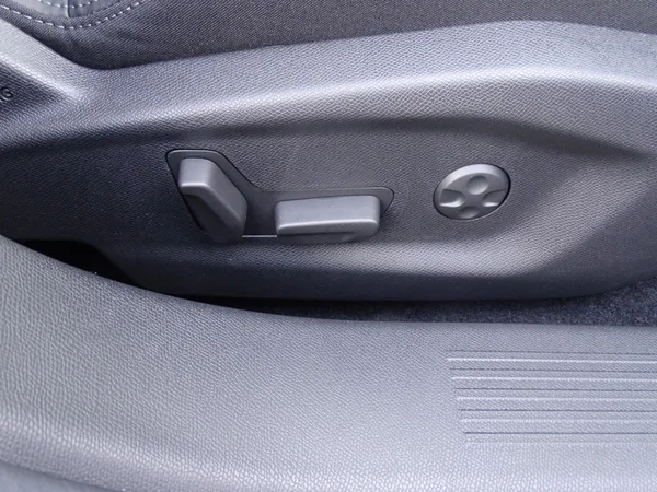 Peugeot 408 (2026) — foto 22 van 32