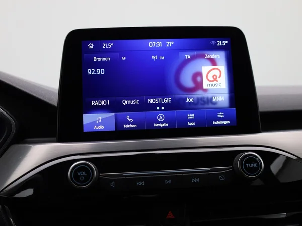 Ford Kuga (2023) — foto 15 van 42