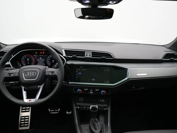 AUDI Q3 (2025) — foto 15 van 20