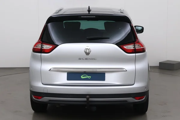 Renault Grand Scenic (2021) — foto 19 van 24