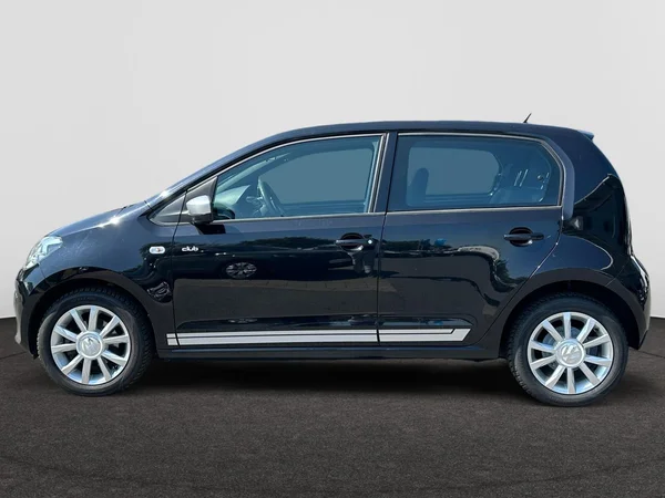 VOLKSWAGEN Up! (2015) — foto 11 van 18