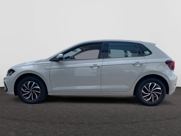 VOLKSWAGEN Polo (2024) — foto 5 van 12