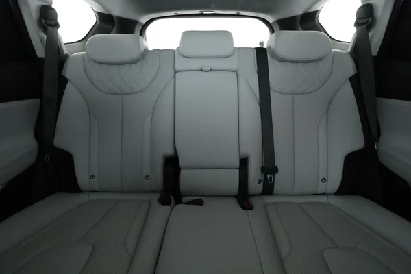 Hyundai Santa Fe (2024) — foto 6 van 16