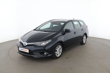 Toyota Auris 1ebe3183-2571-4509-a1d3-47c330ab6d32