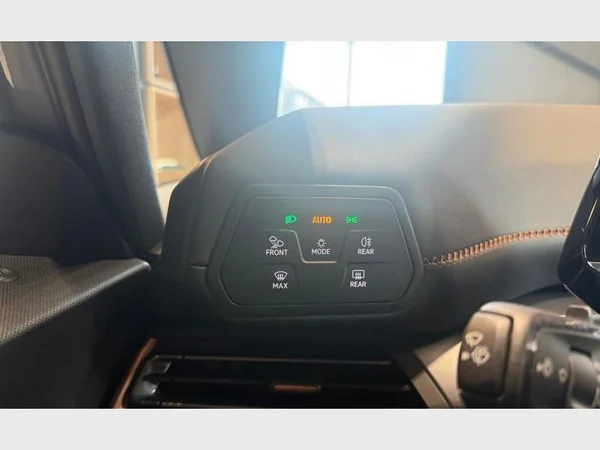 Cupra Born (2025) — foto 11 van 29