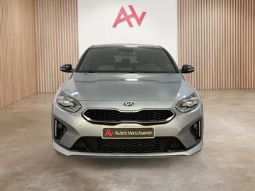 Kia ProCeed a41a7399-8400-49f3-a4d9-9572fe102574