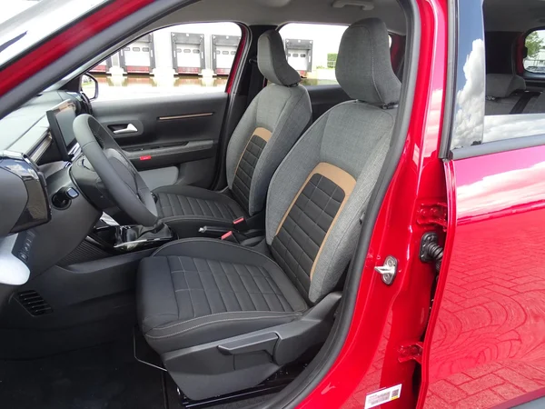 Citroën C3 Aircross (2025) — foto 3 van 25