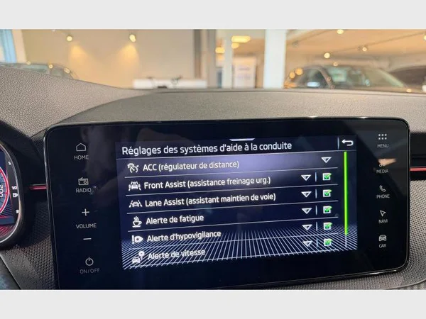 SKODA Kamiq (2026) — foto 9 van 26