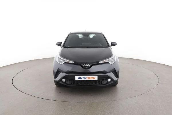 Toyota C-HR (2019) — foto 15 van 16