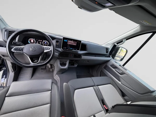 VOLKSWAGEN Crafter 35 Fou Mwb (2025) — foto 2 van 24