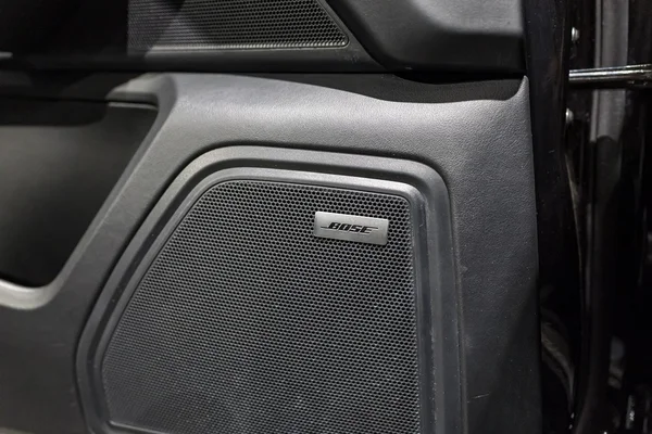Porsche Macan (2024) — foto 3 van 44