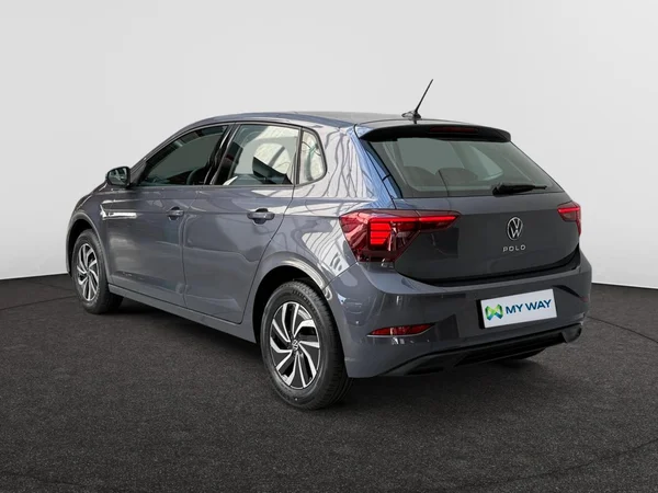 VOLKSWAGEN Polo (2026) — foto 2 van 16