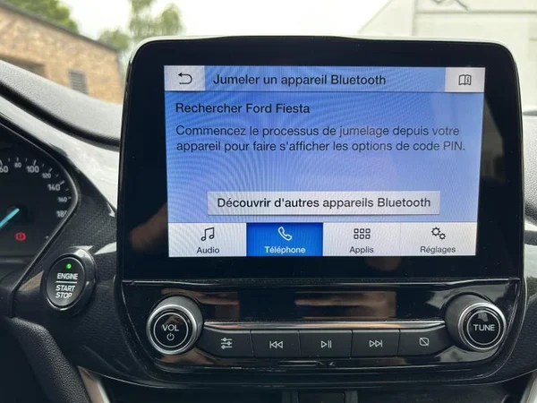 FORD Fiesta (2021) — foto 14 van 28