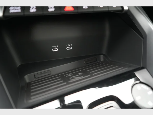 AUDI S3 Sportback (2025) — foto 4 van 31