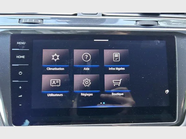 Volkswagen Tiguan (2021) — foto 24 van 35