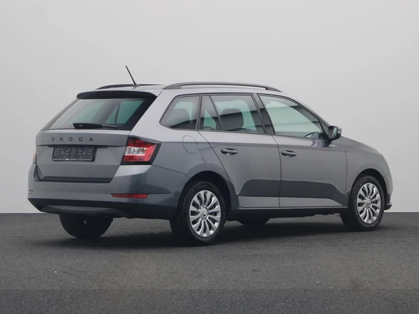 SKODA Fabia Combi (2023) — foto 11 van 18