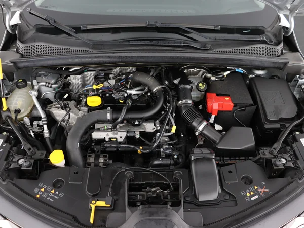 RENAULT Captur (2022) — foto 6 van 28