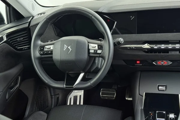 DS DS 4 (2025) — foto 2 van 29