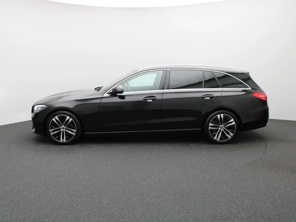 Mercedes-Benz C-Klasse (2024) — foto 26 van 31