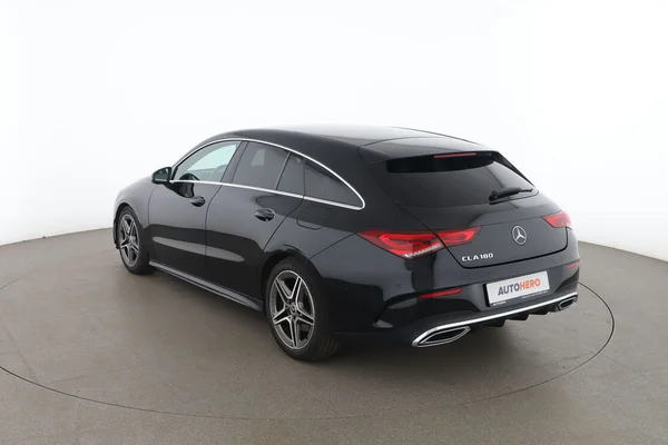 Mercedes-Benz CLA-Klasse (2020) — foto 10 van 16