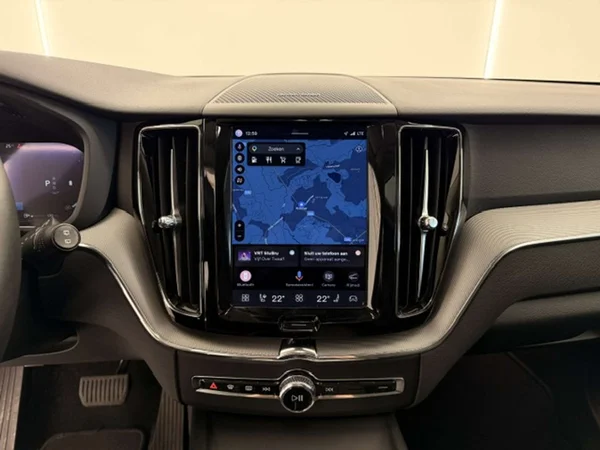 Volvo XC60 (2024) — foto 8 van 21