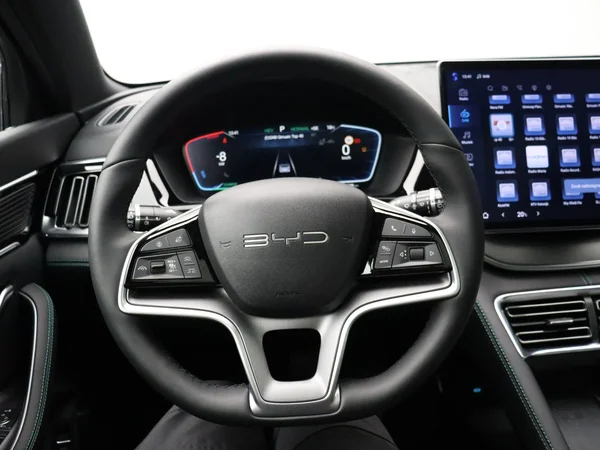 BYD SEAL U (2025) — foto 5 van 34