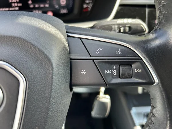 AUDI Q3 Dsl (2020) — foto 26 van 34
