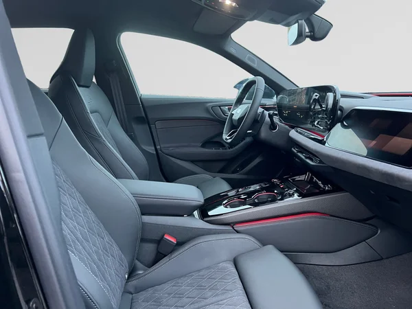 AUDI A5 Avant e-hybrid (PHEV) (2025) — foto 3 van 24