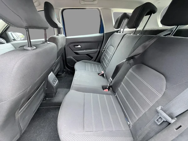 Dacia Duster (2022) — foto 6 van 18