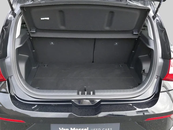 Hyundai i20 (2024) — foto 3 van 15