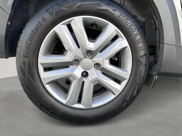 Dacia Jogger (2023) — foto 19 van 22