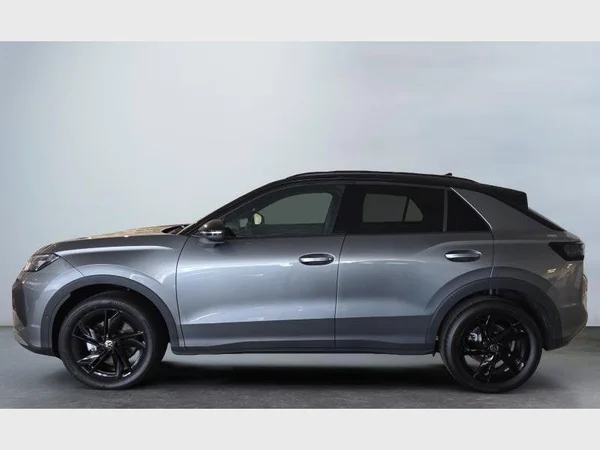 VOLKSWAGEN T-Roc (2026) — foto 19 van 25
