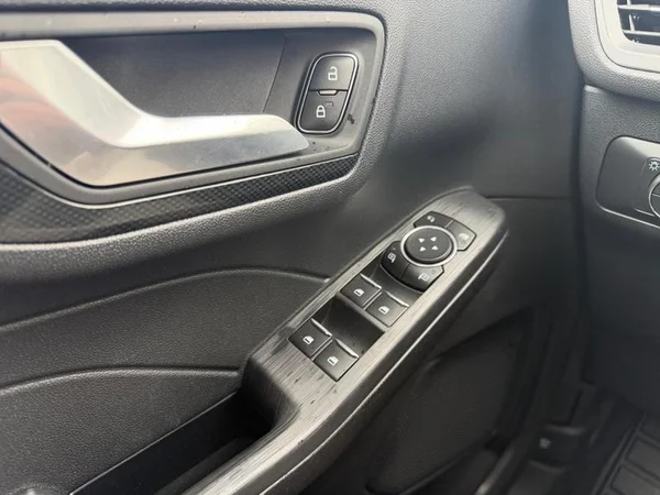 FORD Kuga Dsl (2021) — foto 20 van 30