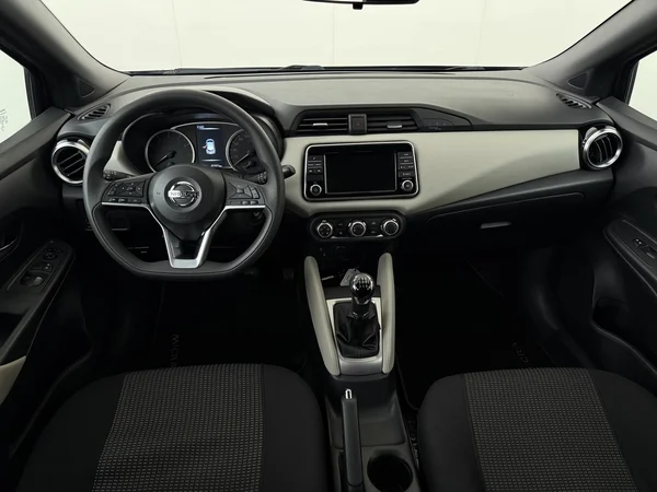 NISSAN Micra (2018) — foto 24 van 24
