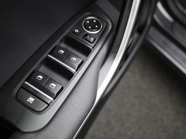 Kia cee'd (2023) — foto 26 van 39
