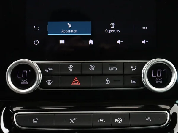 RENAULT Espace (2021) — foto 17 van 30