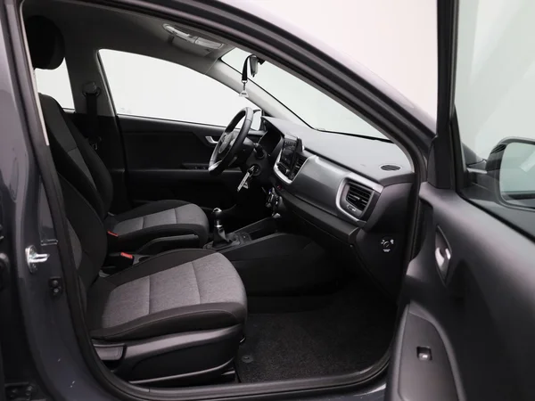 Kia Stonic (2022) — foto 22 van 37