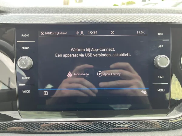 VOLKSWAGEN Taigo (2024) — foto 5 van 21