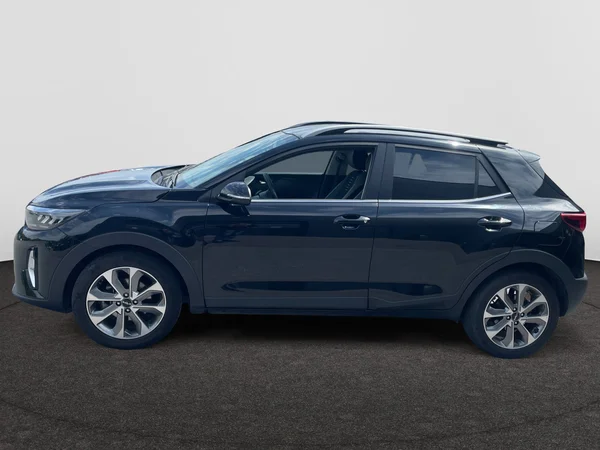 KIA Stonic (2024) — foto 12 van 20