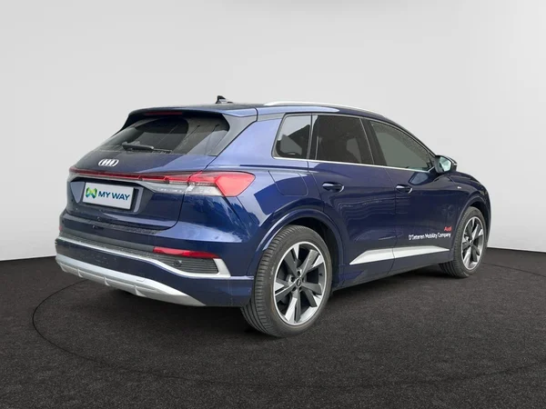 AUDI Q4 e-tron (2025) — foto 19 van 23