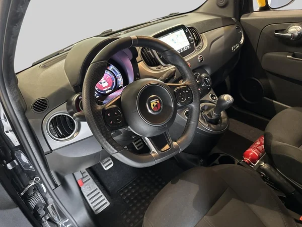 Abarth 500 (2018) — foto 4 van 16