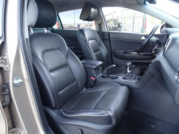 Kia Sportage (2016) — foto 4 van 26